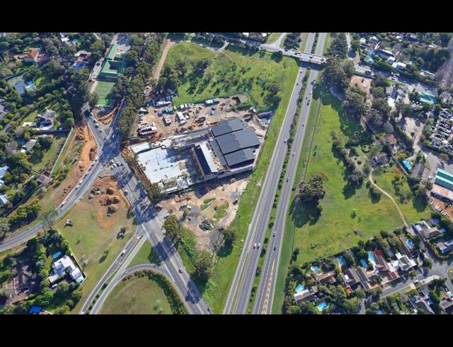 114M² OFFICE TO LET IN CONSTANTIA
